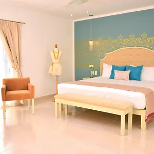 4* מלון Unic Design - 5th Avenue (adults Only)